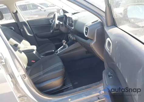 2021 Hyundai Venue Sel from USA, damaged, VIN KMHRC8A34MU129066